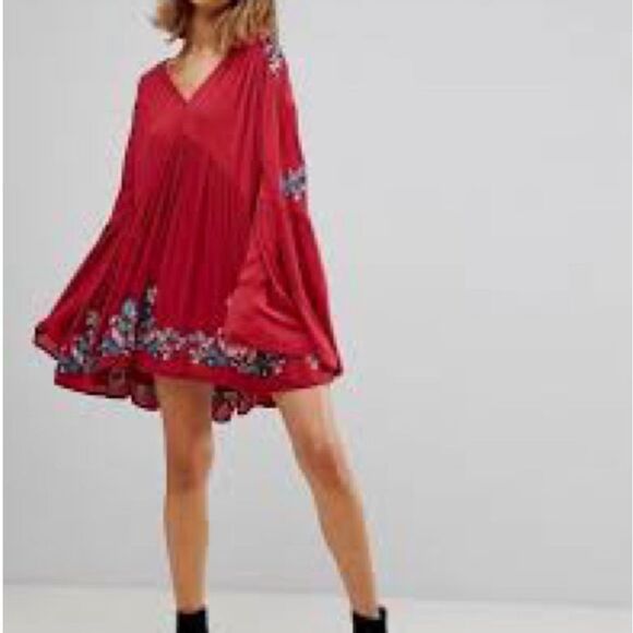 Free People Mini Dress Te Amo Floral Butterfly Sleeve Flow embroidered lined S - Picture 2 of 16
